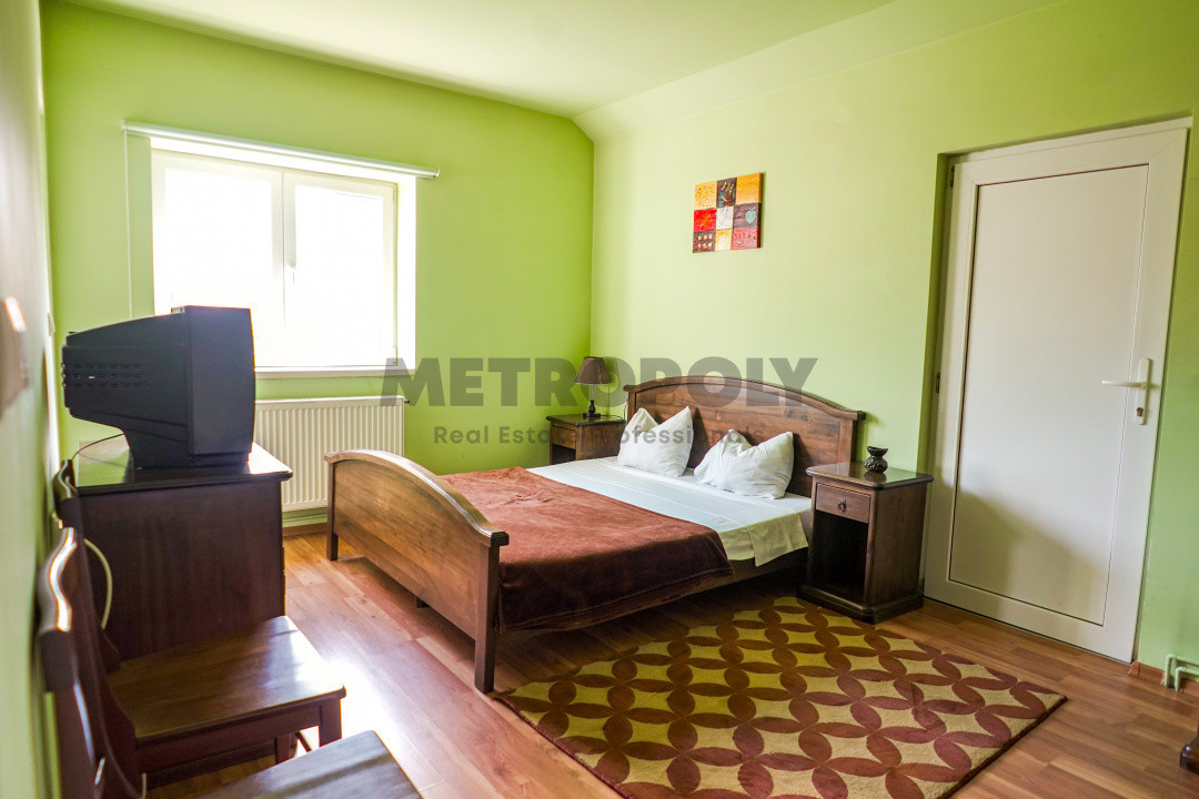 Proprietate Gura Râului – 853 mp teren, 320 mp utili, pensiune sau casa locuit
